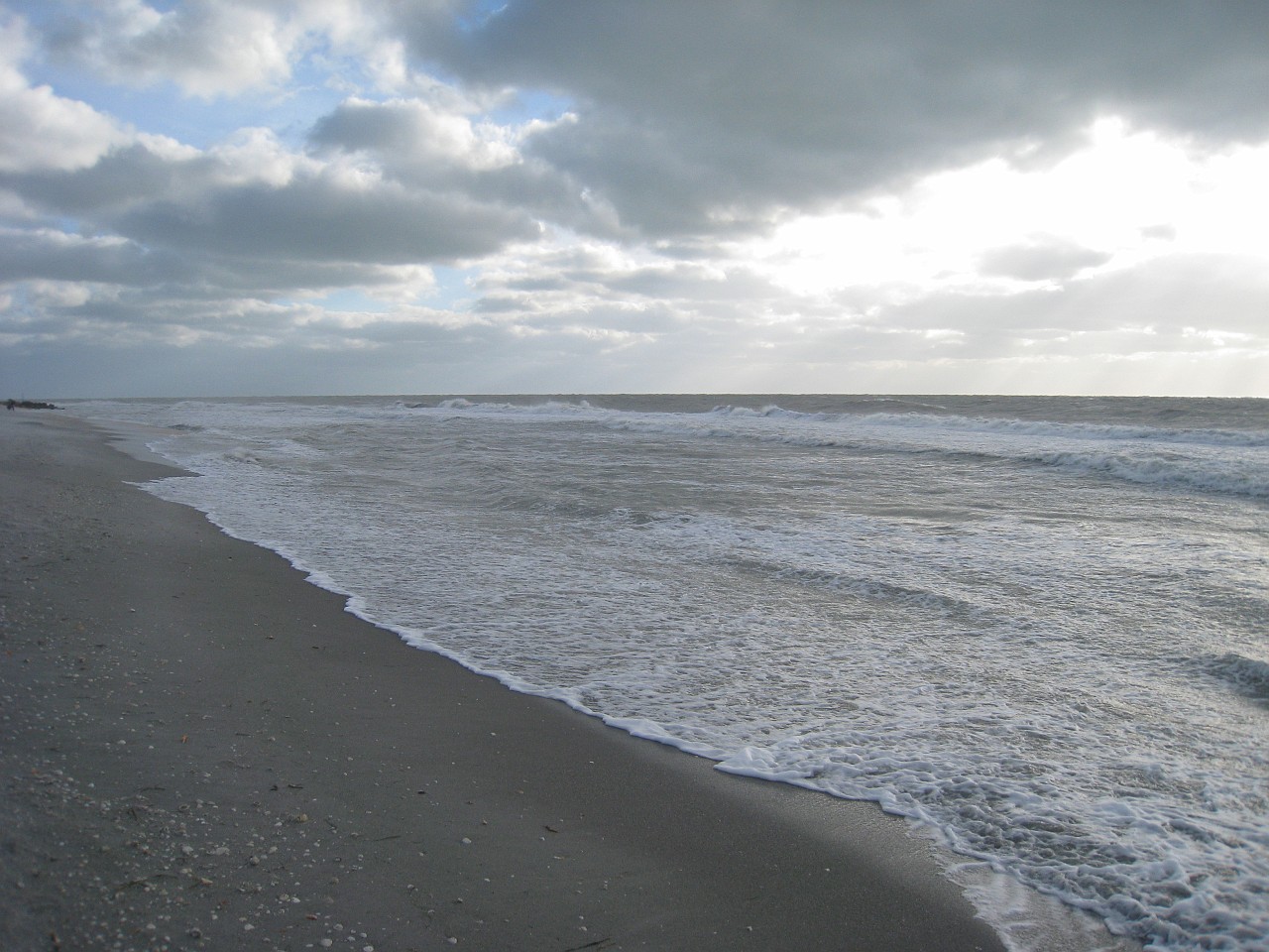 Vacation 2007-12 - Sanibel Island 0097.jpg - Our vacation for 2007-08 to Florida included a side trip to Sanibel Island. The main attraction here is "shelling", known as "The Sanibel Stoop" named for people bending over to pick up shells. It was a cold and blustery day at best!